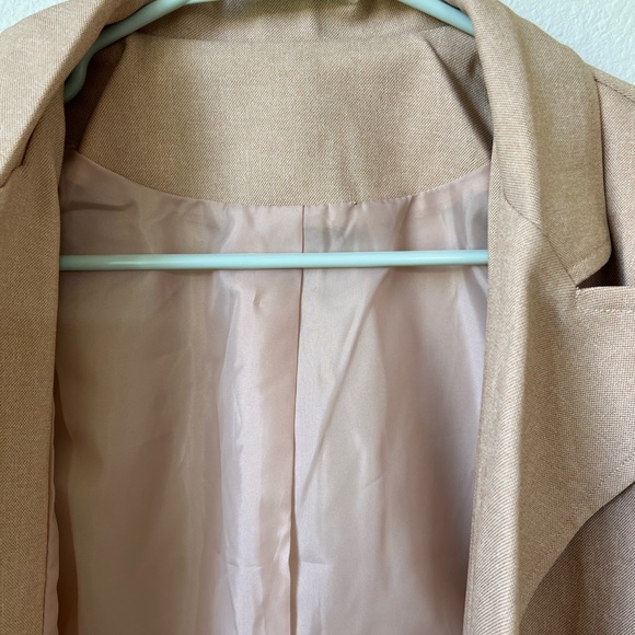 Blazer NWOTs women's large brown camel tan double breast - Picture 6 of 8